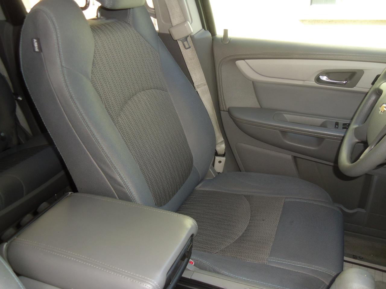 Chevrolet Traverse FWD 4dr LS 2014