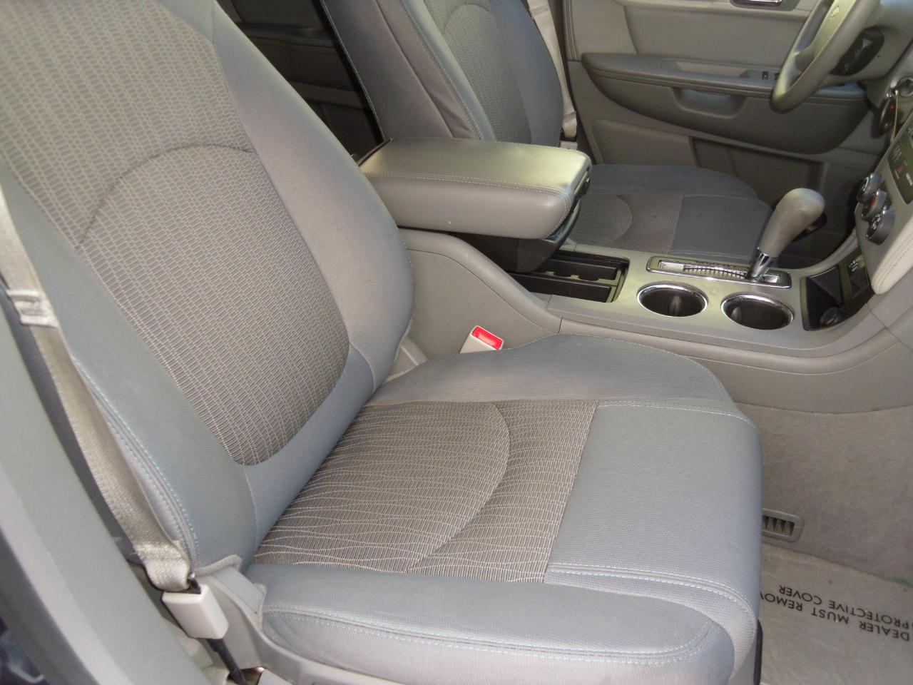 Chevrolet Traverse FWD 4dr LS 2014