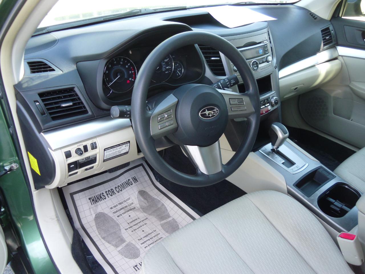 Subaru Outback 4dr Wgn H4 Auto 2.5i 2010