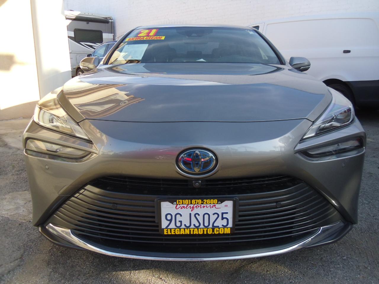 Toyota Mirai XLE Sedan 2021