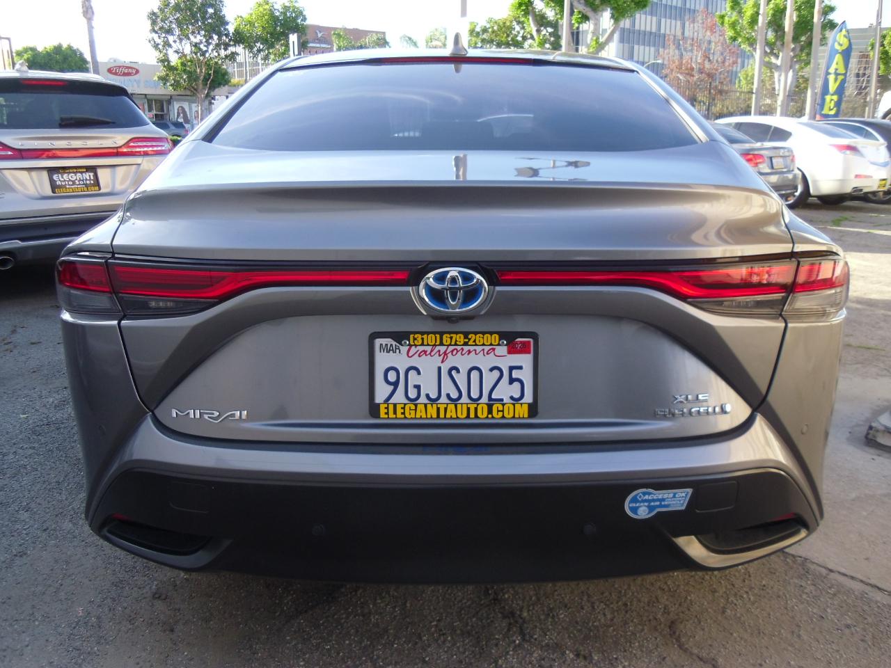 Toyota Mirai XLE Sedan 2021