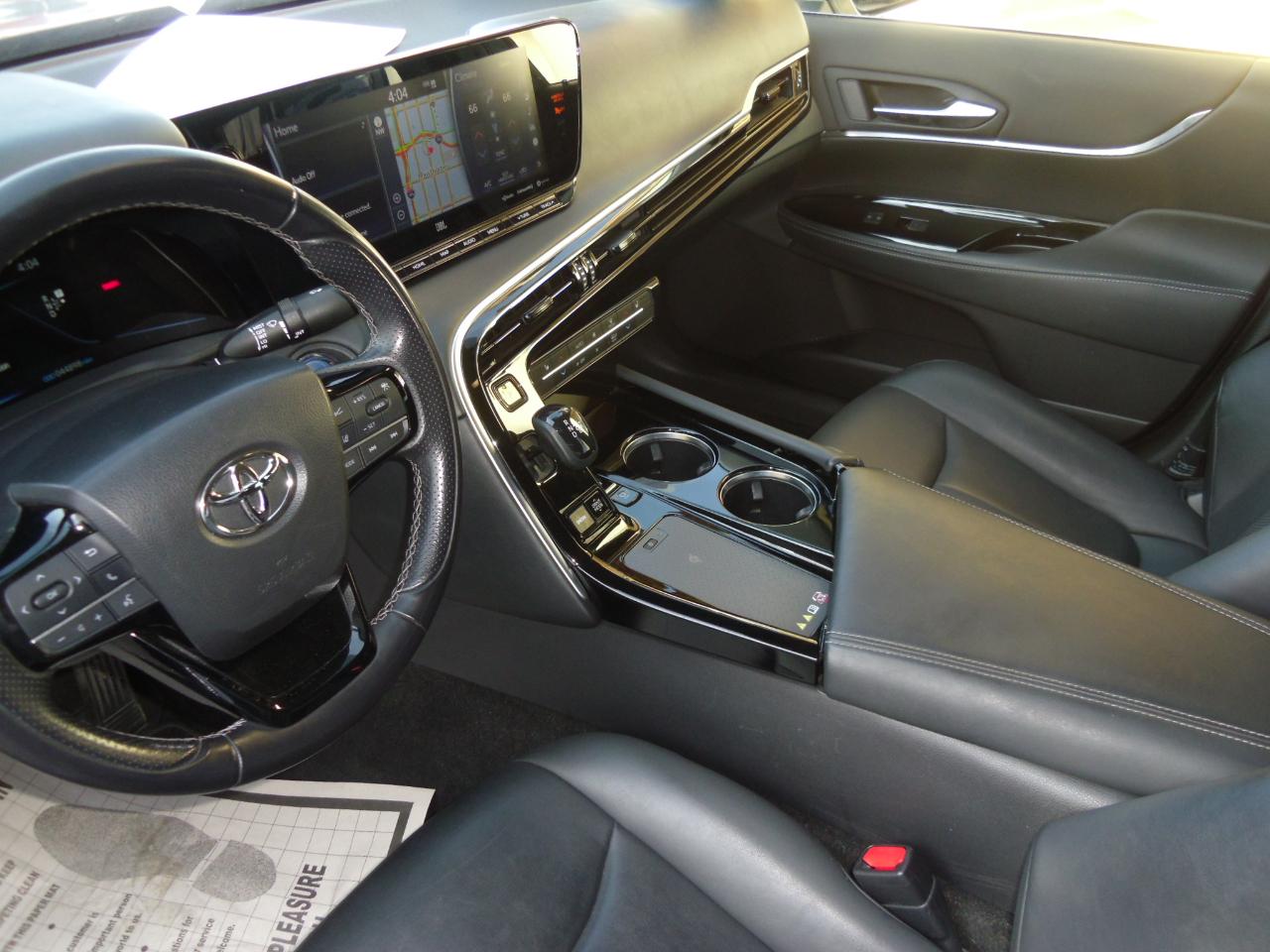 Toyota Mirai XLE Sedan 2021