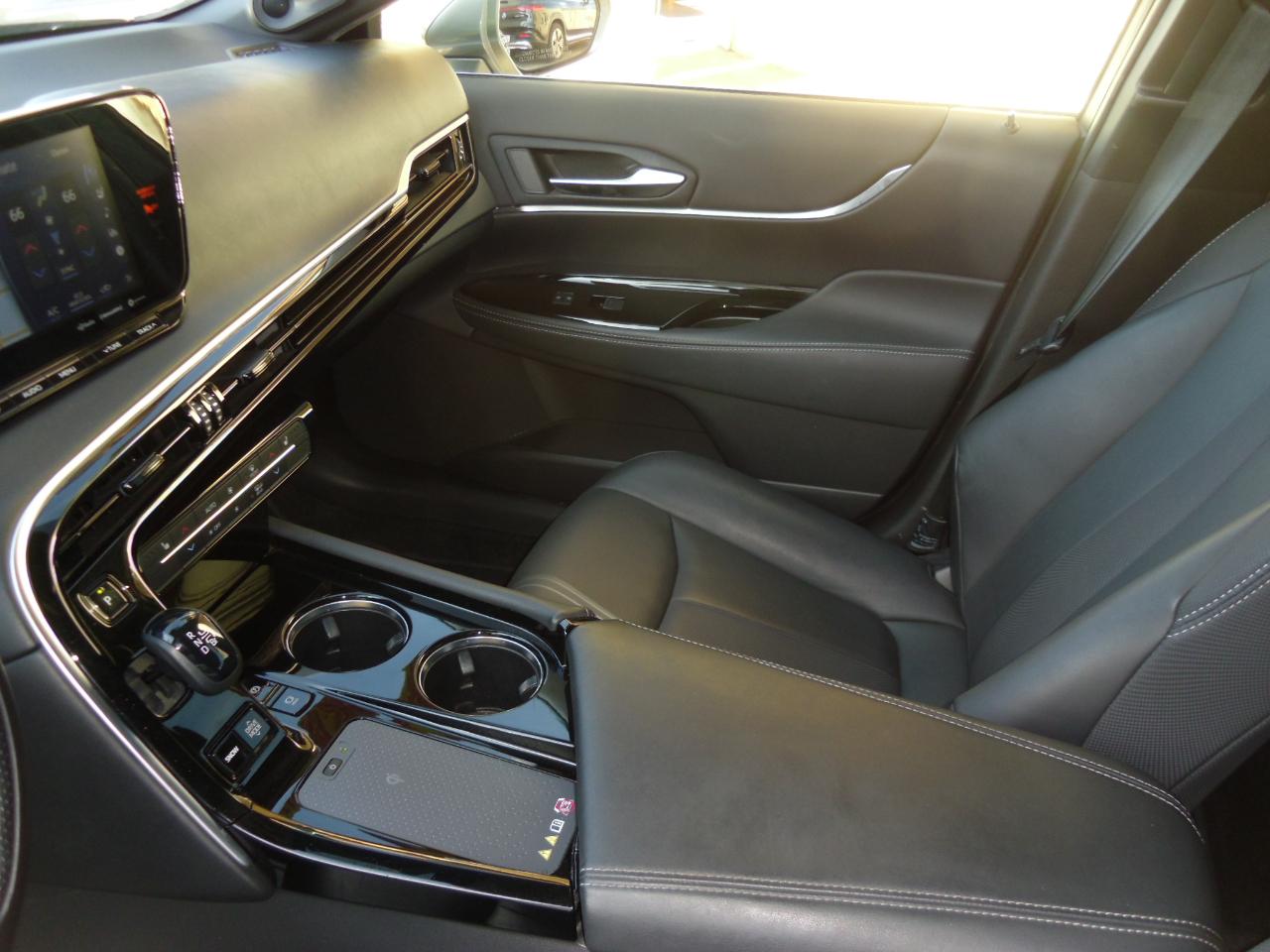 Toyota Mirai XLE Sedan 2021