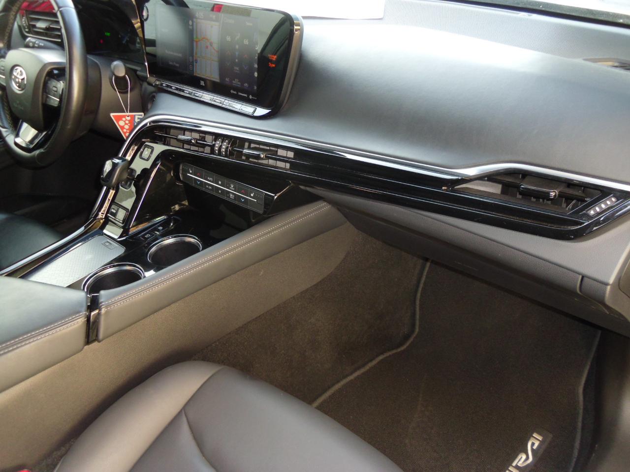 Toyota Mirai XLE Sedan 2021