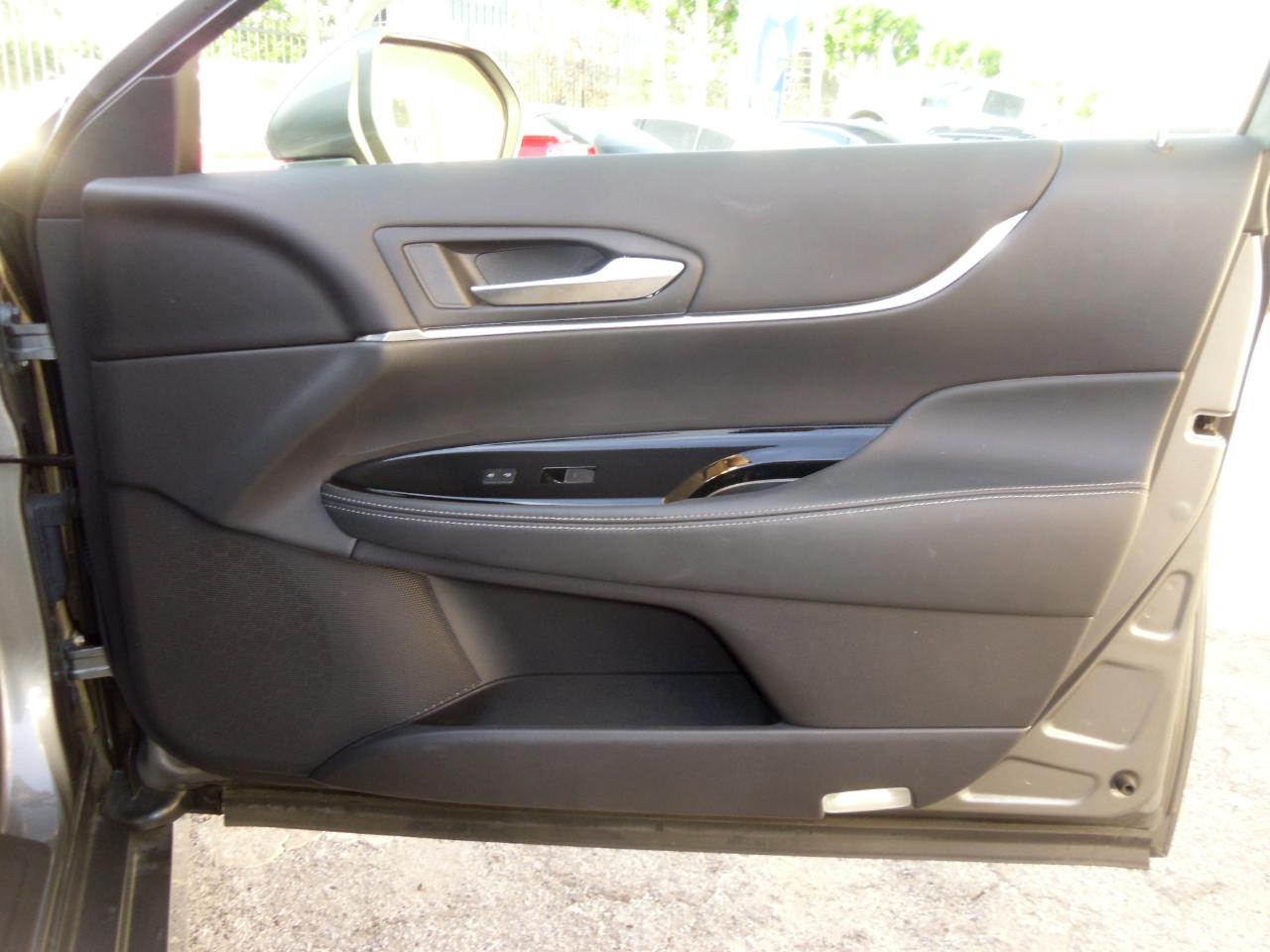 Toyota Mirai XLE Sedan 2021