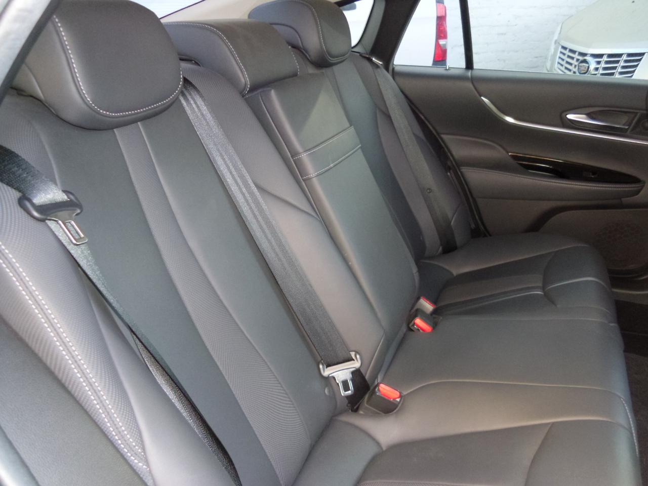 Toyota Mirai XLE Sedan 2021