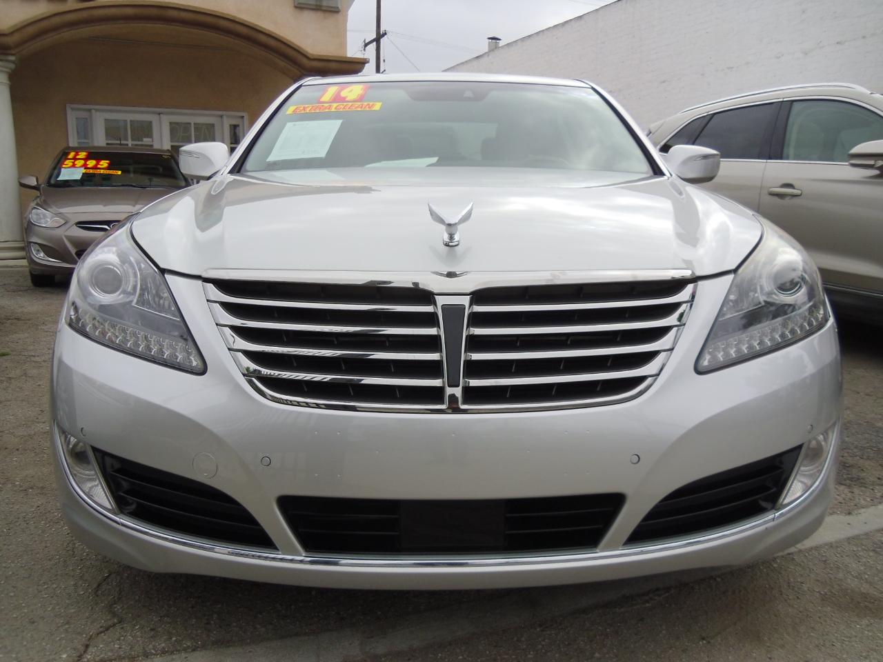 Hyundai Equus 4dr Sdn Signature 2014