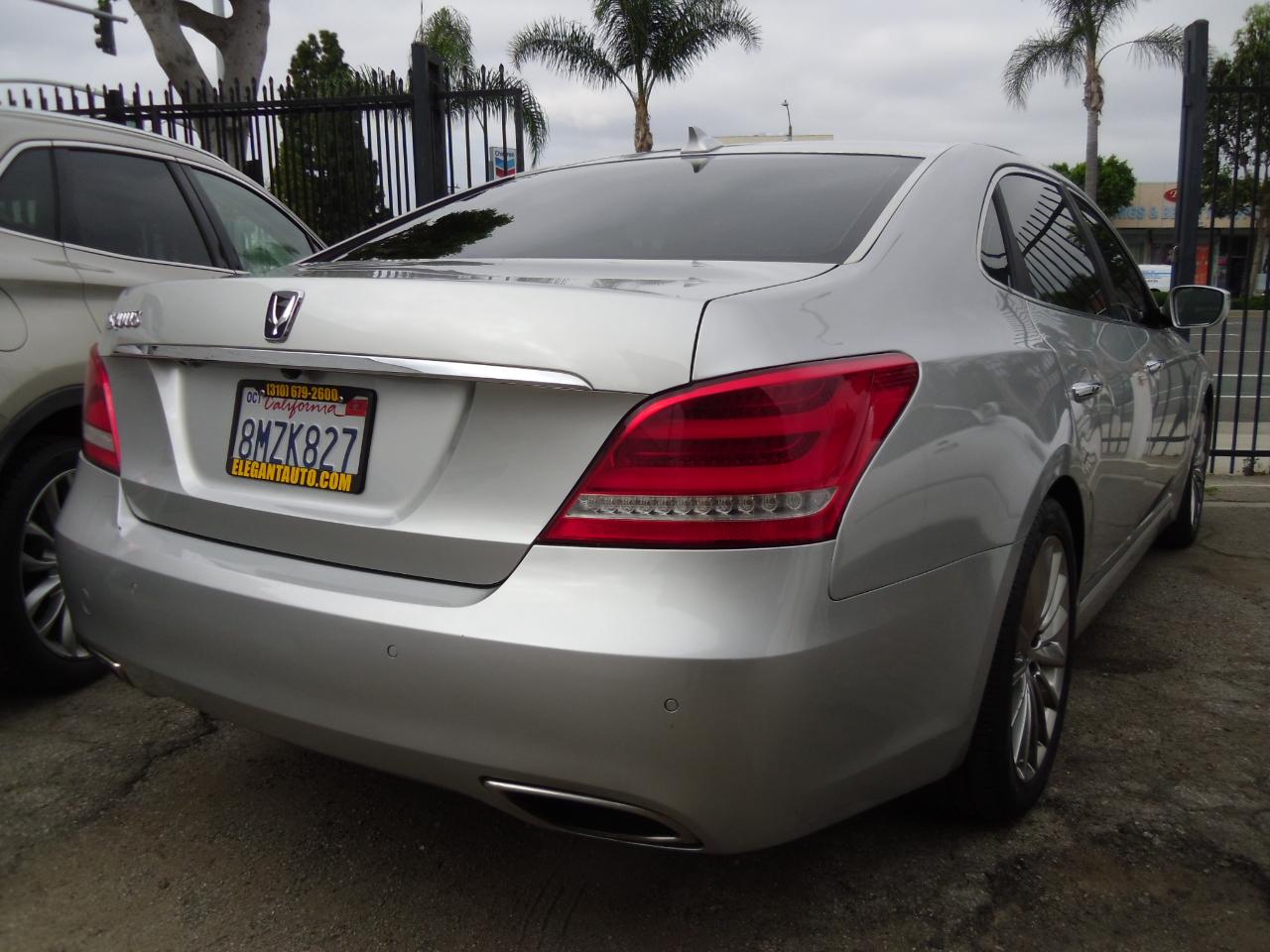 Hyundai Equus 4dr Sdn Signature 2014