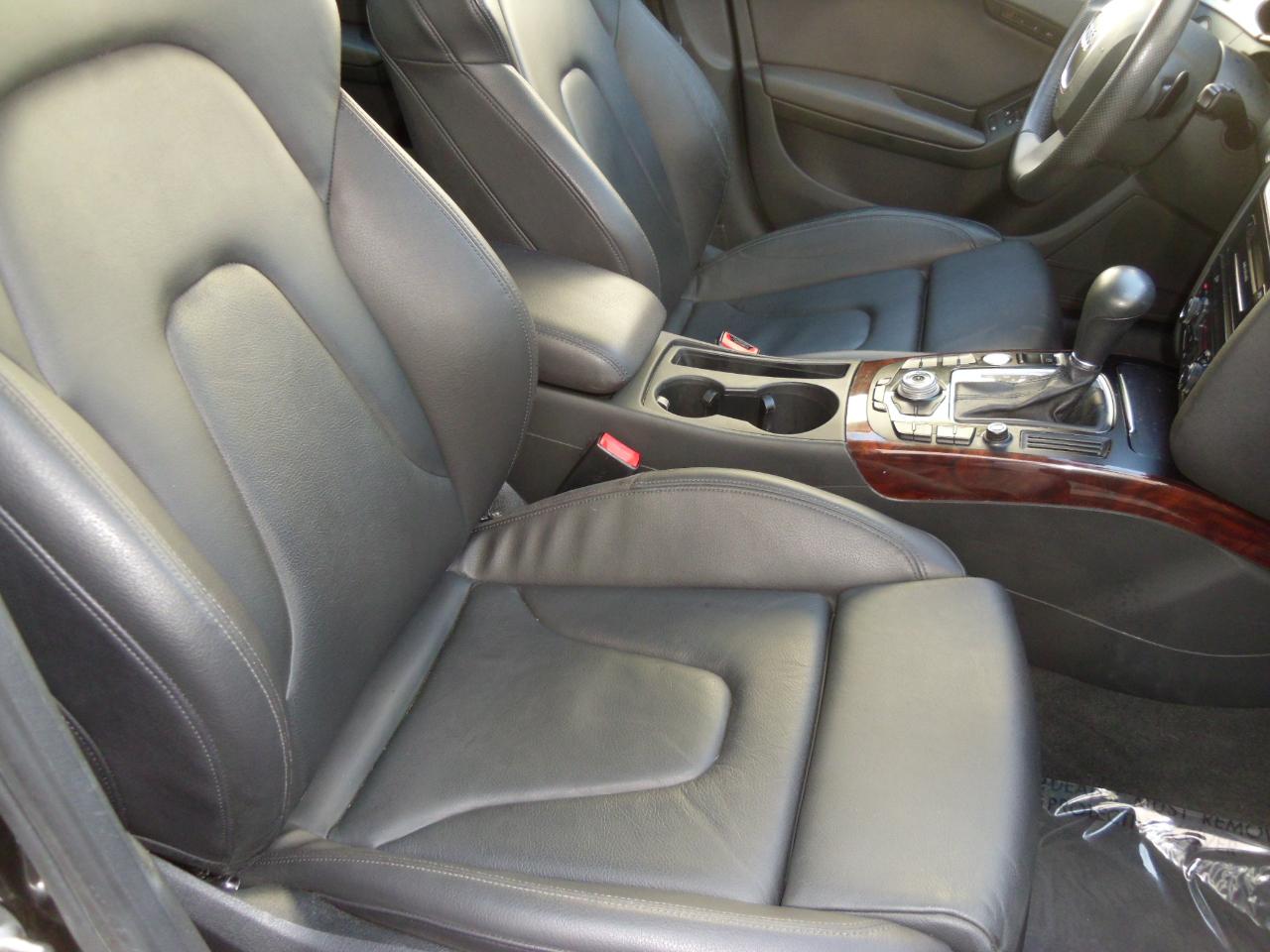 Audi A4 4dr Avant Wgn Auto quattro 2.0T Premium Plus 2012