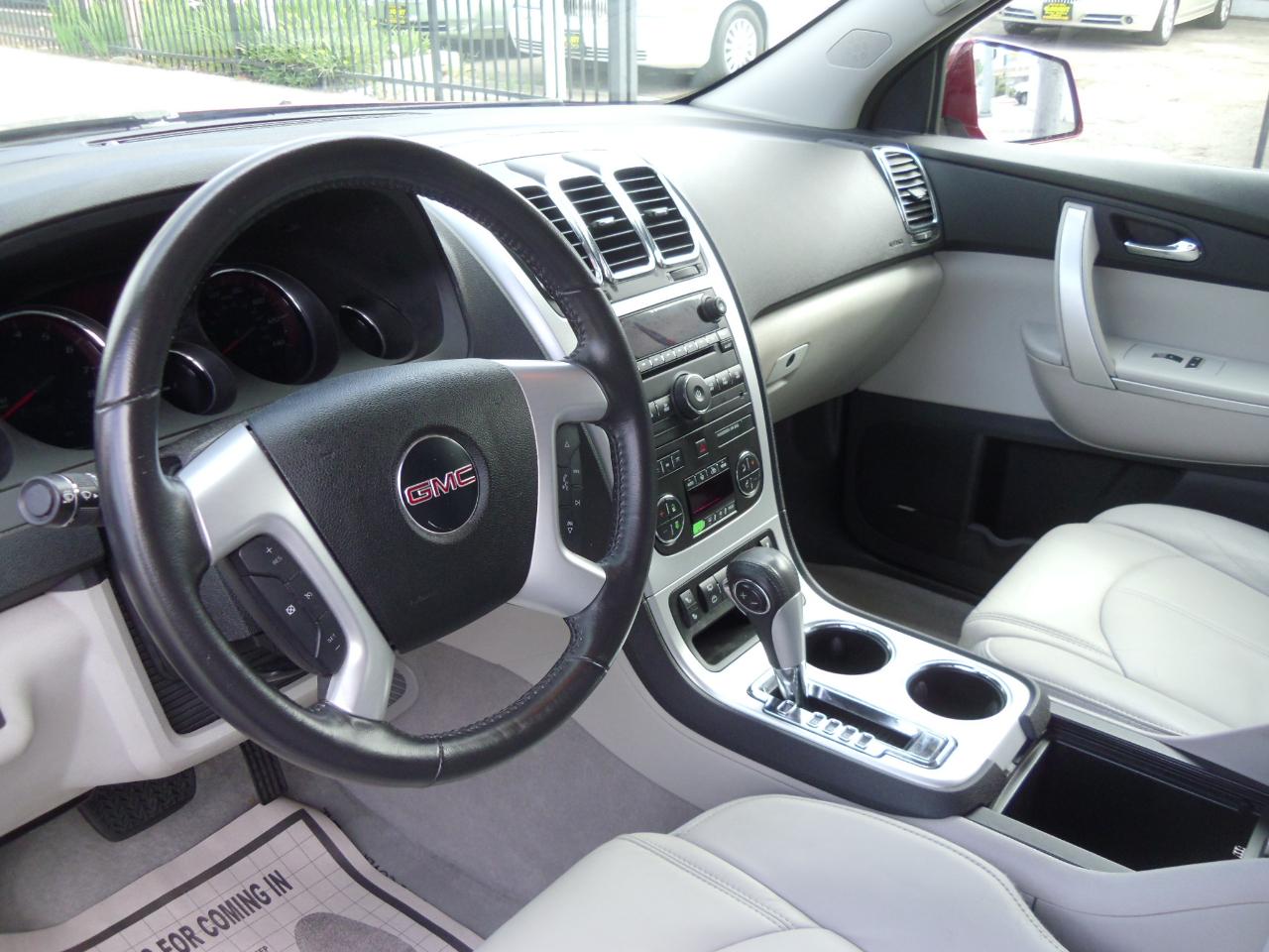 GMC Acadia AWD 4dr SLT2 2010