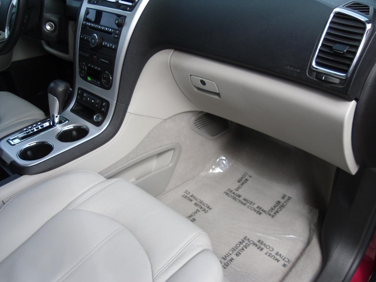 GMC Acadia AWD 4dr SLT2 2010