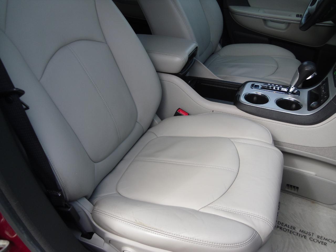 GMC Acadia AWD 4dr SLT2 2010