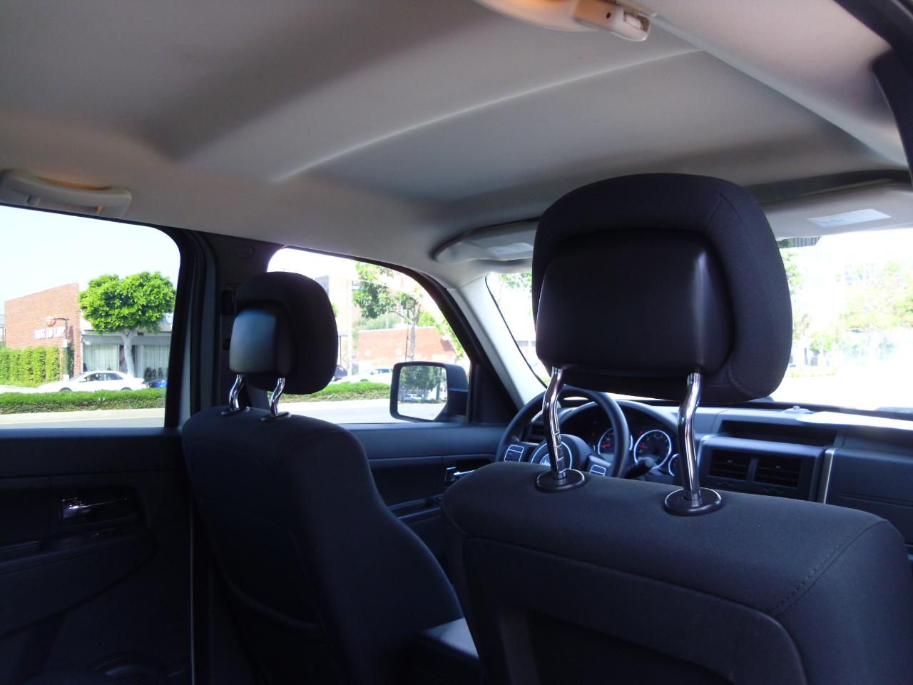 Jeep Liberty 4WD 4dr Sport 2011