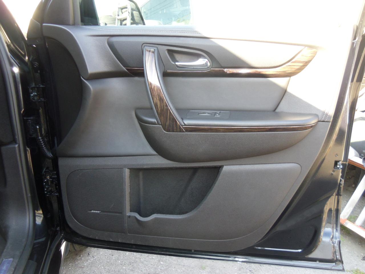 GMC Acadia FWD 4dr Denali 2014