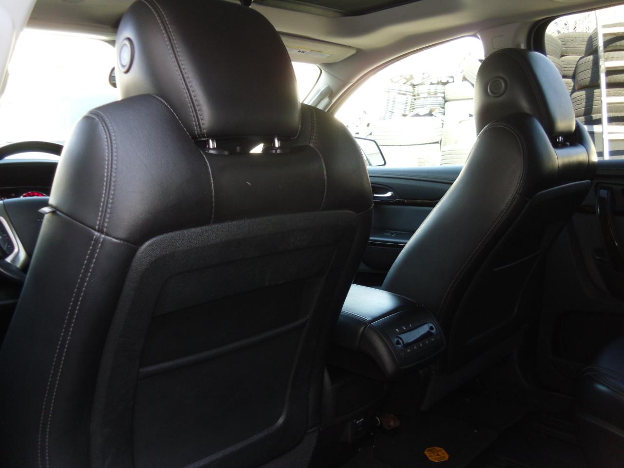 GMC Acadia FWD 4dr Denali 2014