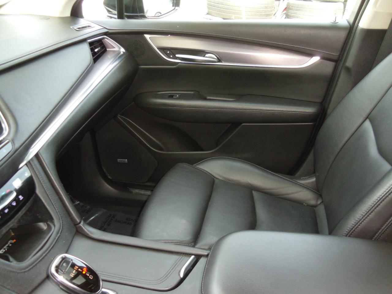 Cadillac XT5 FWD 4dr Luxury 2017