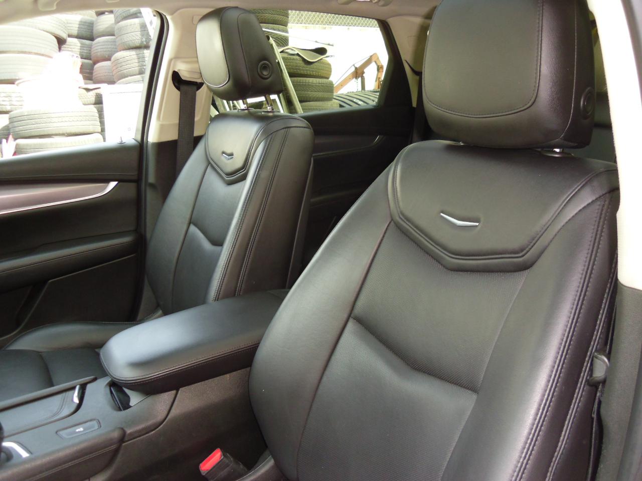 Cadillac XT5 FWD 4dr Luxury 2017