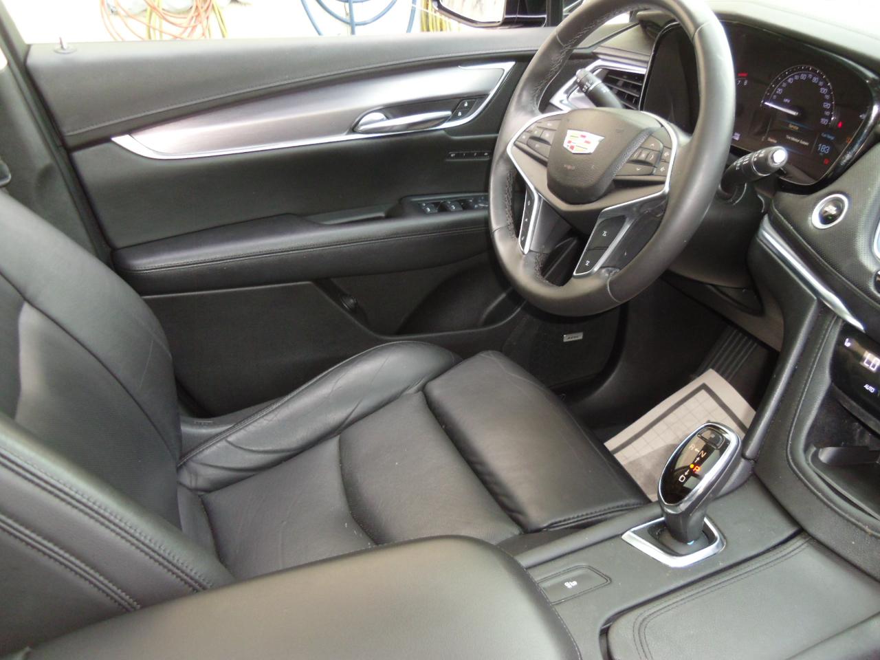 Cadillac XT5 FWD 4dr Luxury 2017