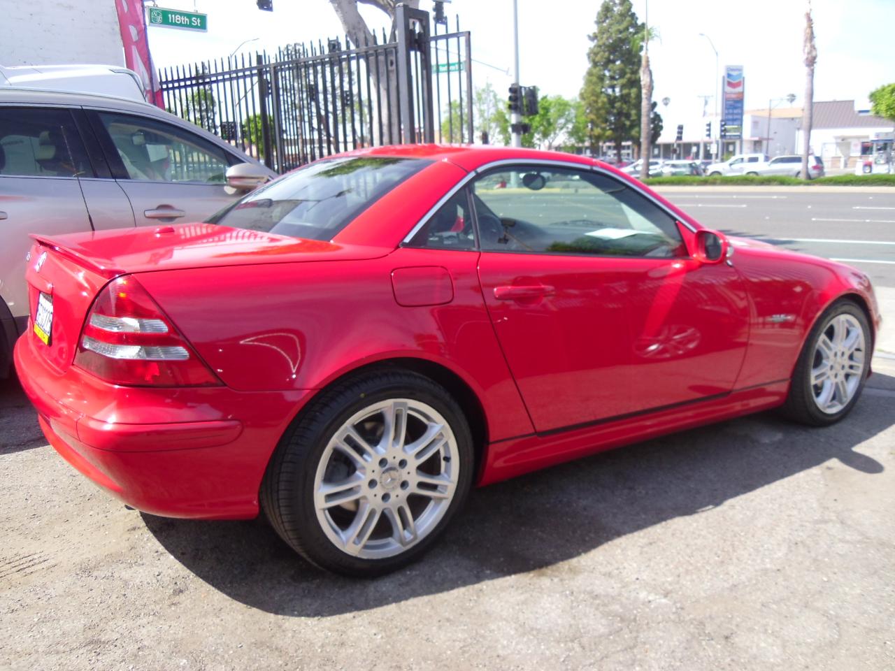 Mercedes-Benz SLK-Class Roadster 3.2L Sp Edition 2004