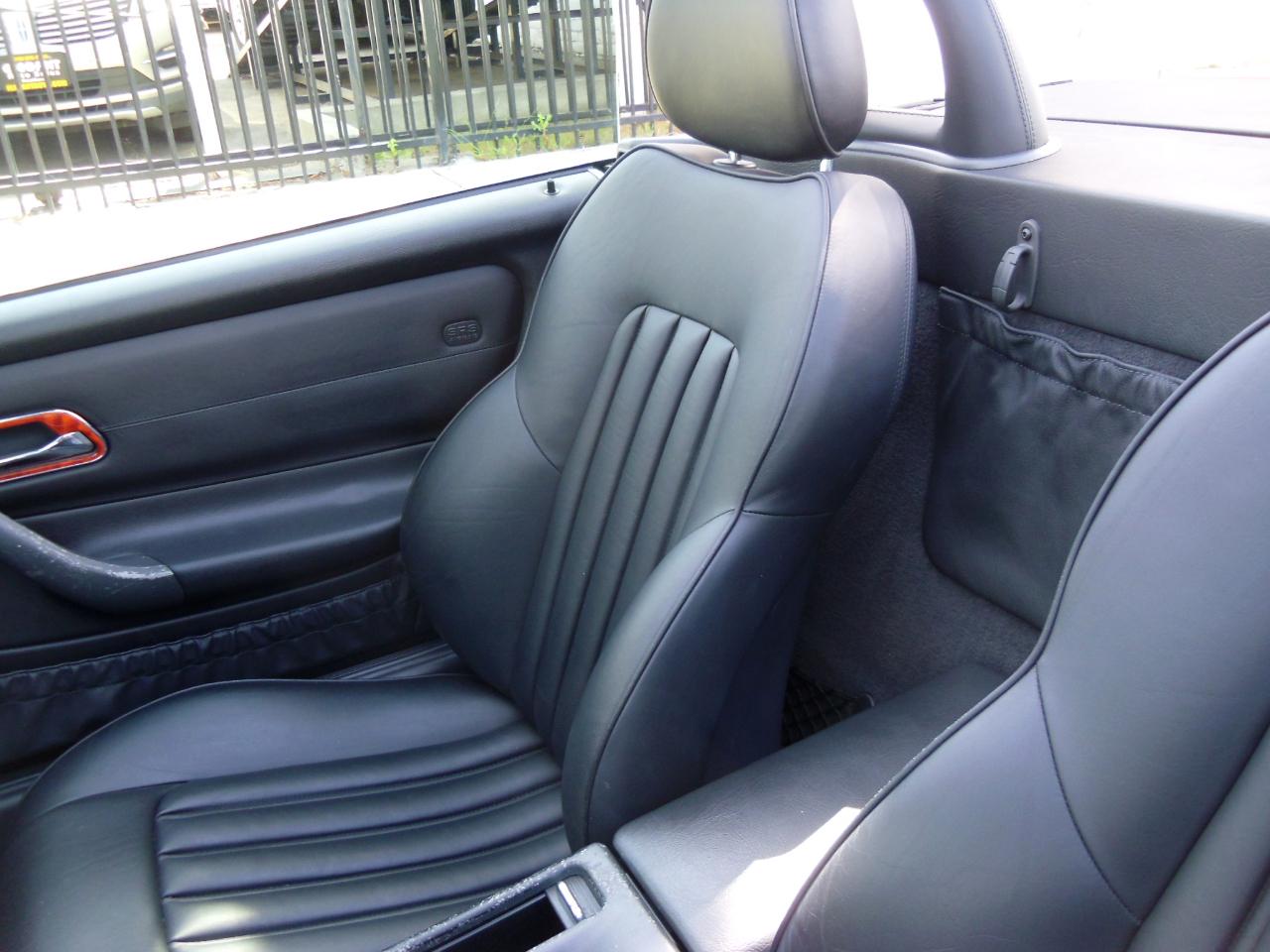 Mercedes-Benz SLK-Class Roadster 3.2L Sp Edition 2004