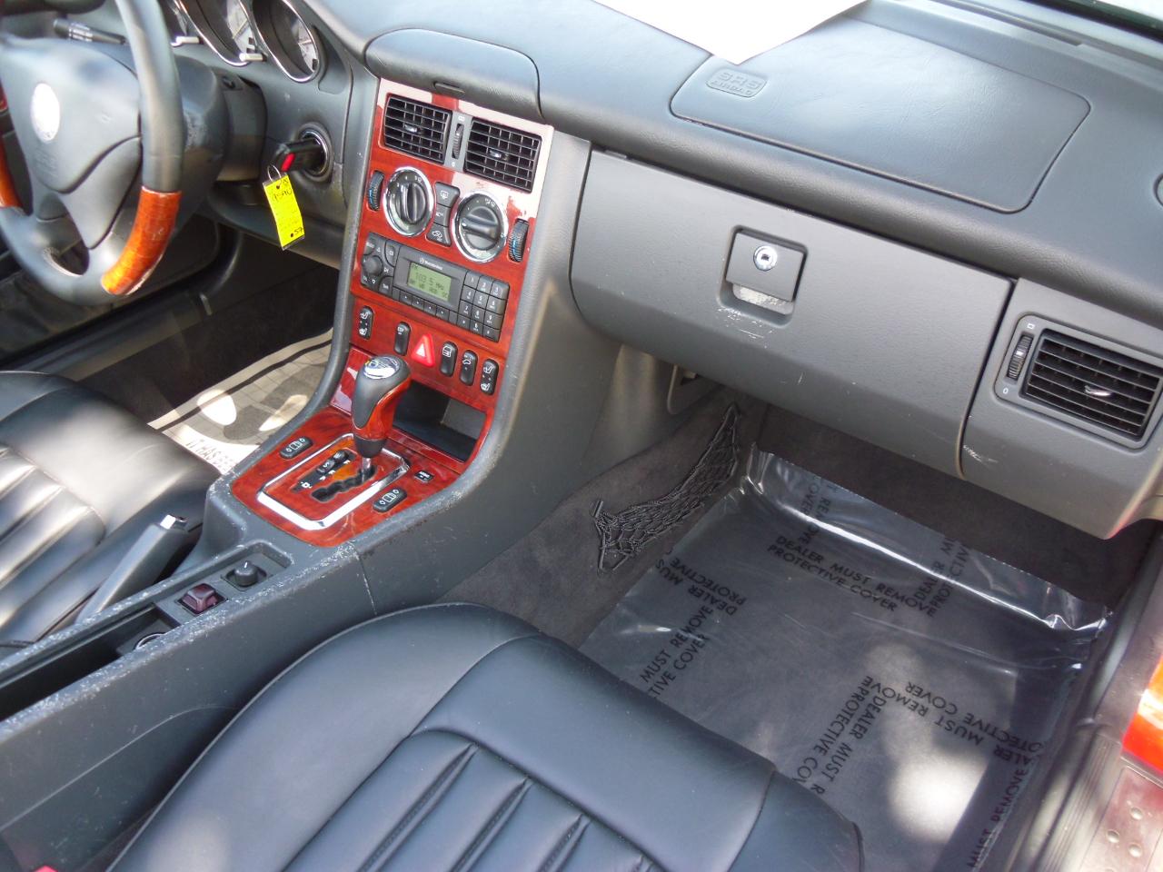 Mercedes-Benz SLK-Class Roadster 3.2L Sp Edition 2004