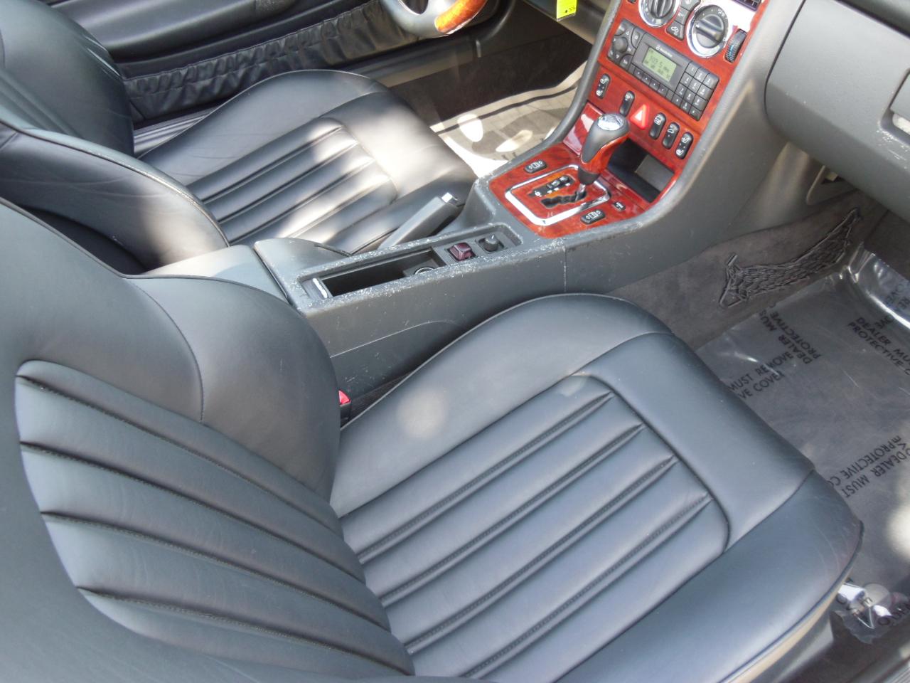 Mercedes-Benz SLK-Class Roadster 3.2L Sp Edition 2004