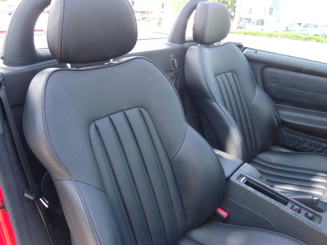 Mercedes-Benz SLK-Class Roadster 3.2L Sp Edition 2004