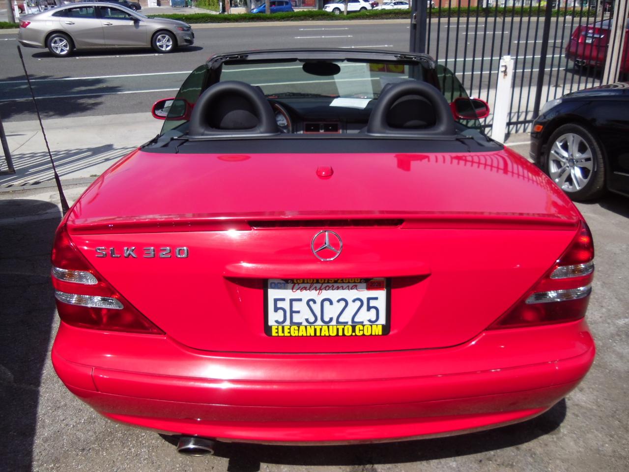 Mercedes-Benz SLK-Class Roadster 3.2L Sp Edition 2004