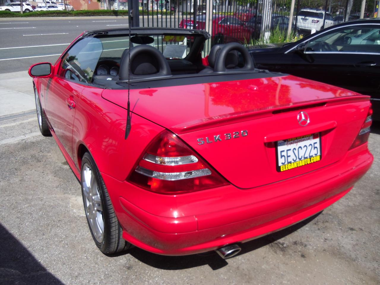 Mercedes-Benz SLK-Class Roadster 3.2L Sp Edition 2004