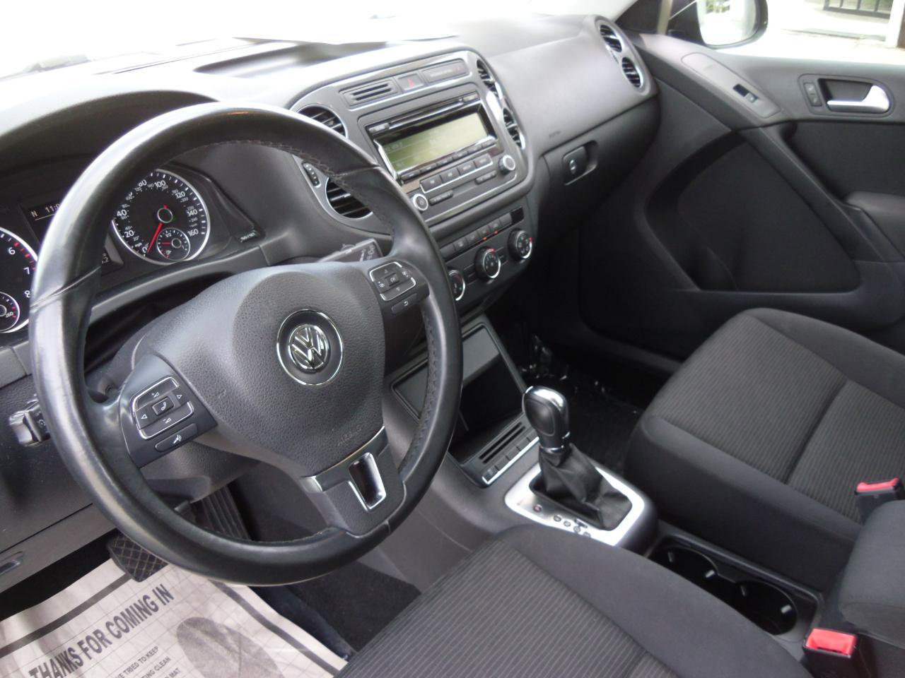 Volkswagen Tiguan 4MOTION 4dr Auto S 2014