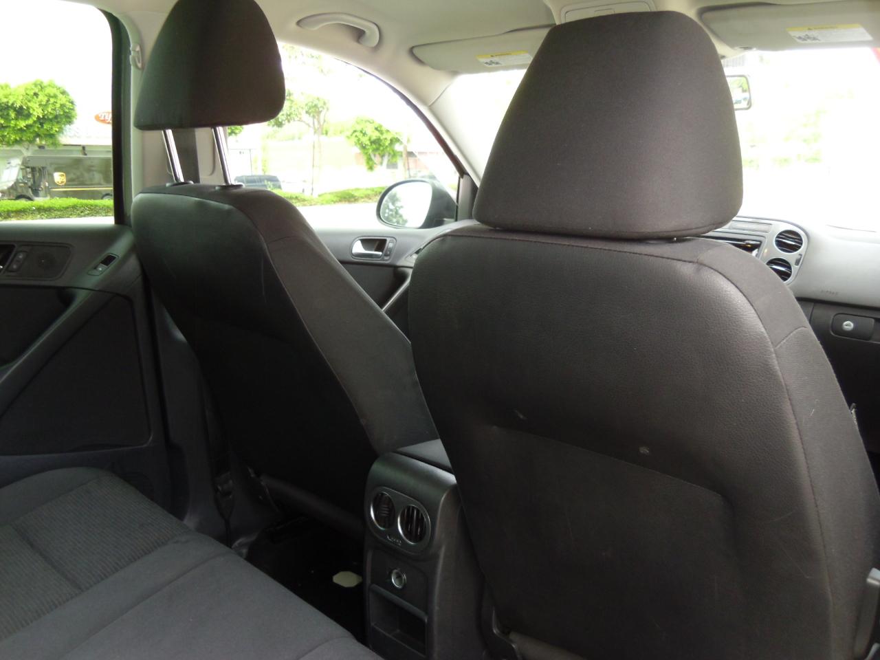 Volkswagen Tiguan 4MOTION 4dr Auto S 2014