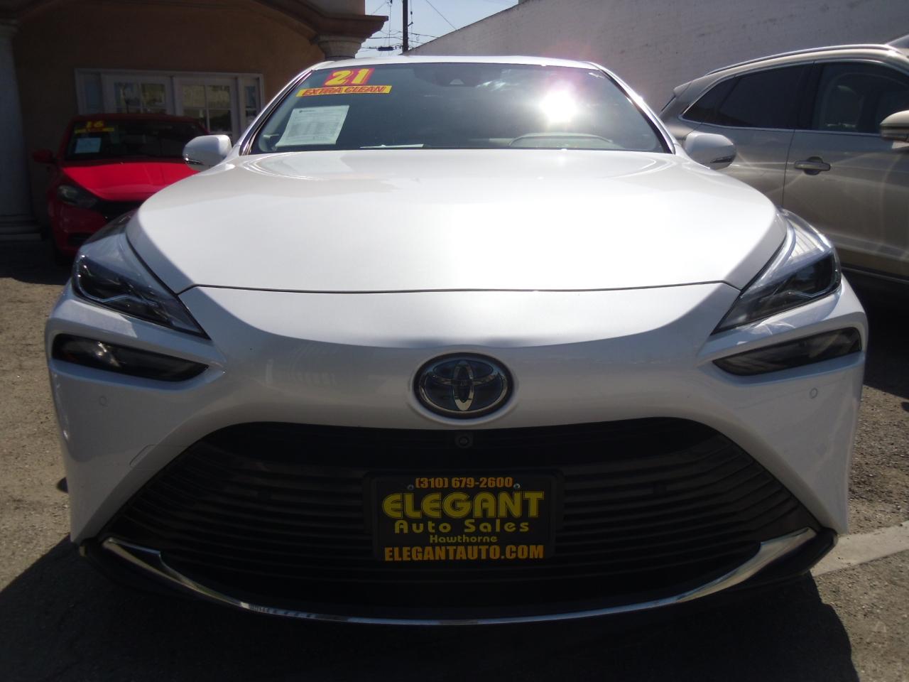 Toyota Mirai XLE Sedan 2021