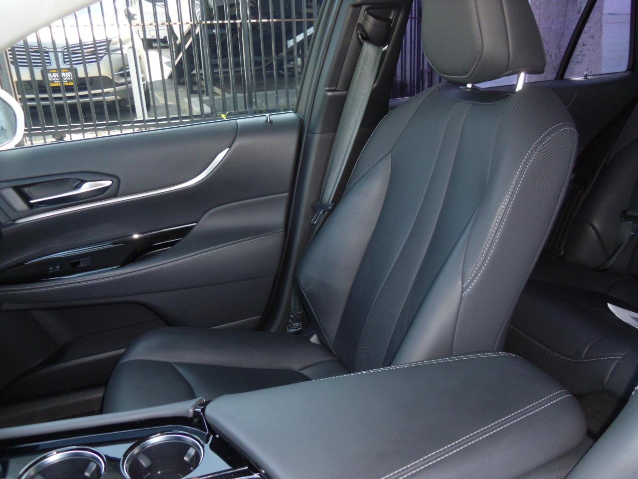 Toyota Mirai XLE Sedan 2021