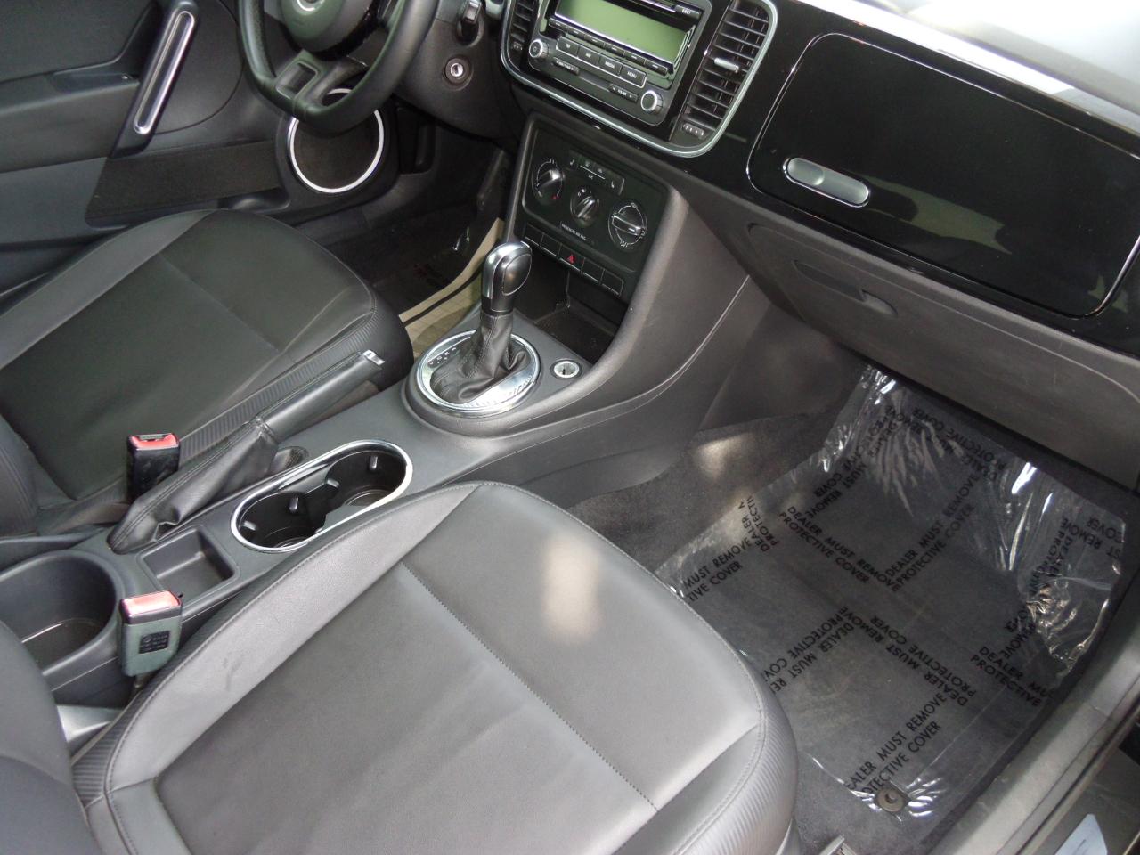 Volkswagen Beetle Coupe 2dr Auto 2.5L PZEV 2013