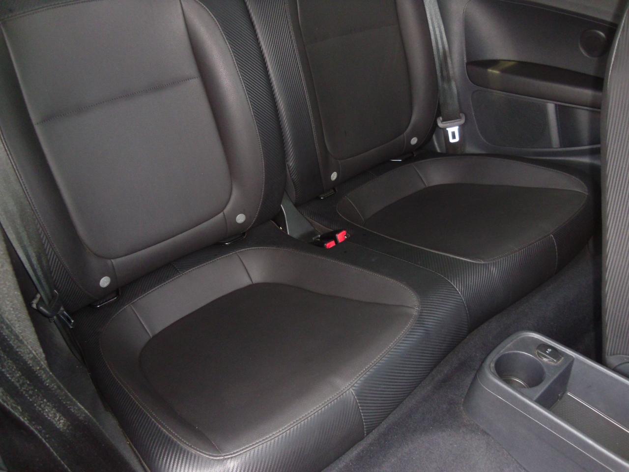 Volkswagen Beetle Coupe 2dr Auto 2.5L PZEV 2013