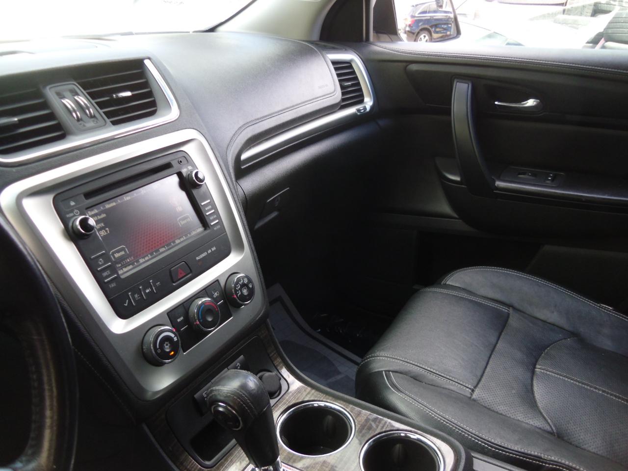 GMC Acadia FWD 4dr SLE2 2014