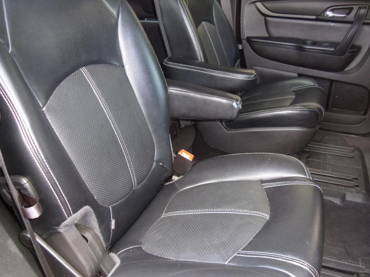 GMC Acadia FWD 4dr SLE2 2014