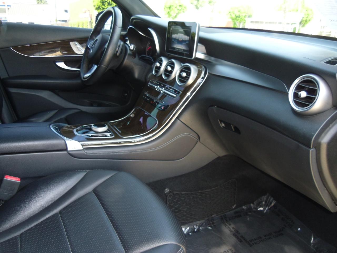 Mercedes-Benz GLC GLC 300 SUV 2018