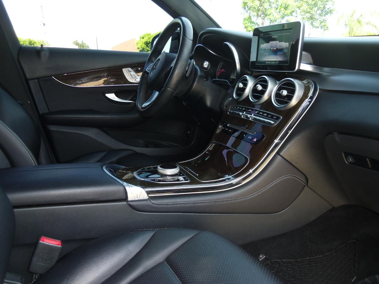 Mercedes-Benz GLC GLC 300 SUV 2018