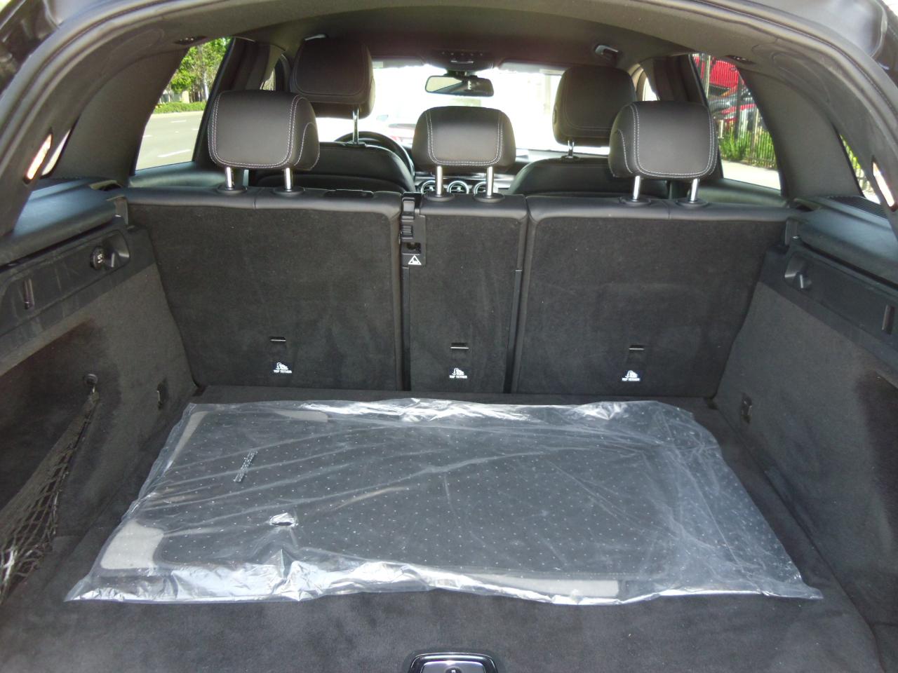 Mercedes-Benz GLC GLC 300 SUV 2018