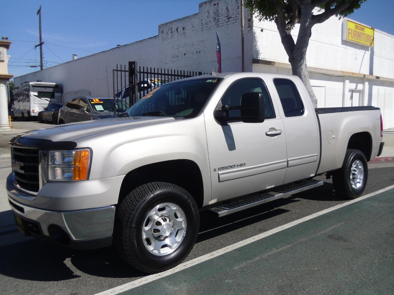 GMC Sierra 2500HD 2WD Ext Cab 143.5" SLT 2008