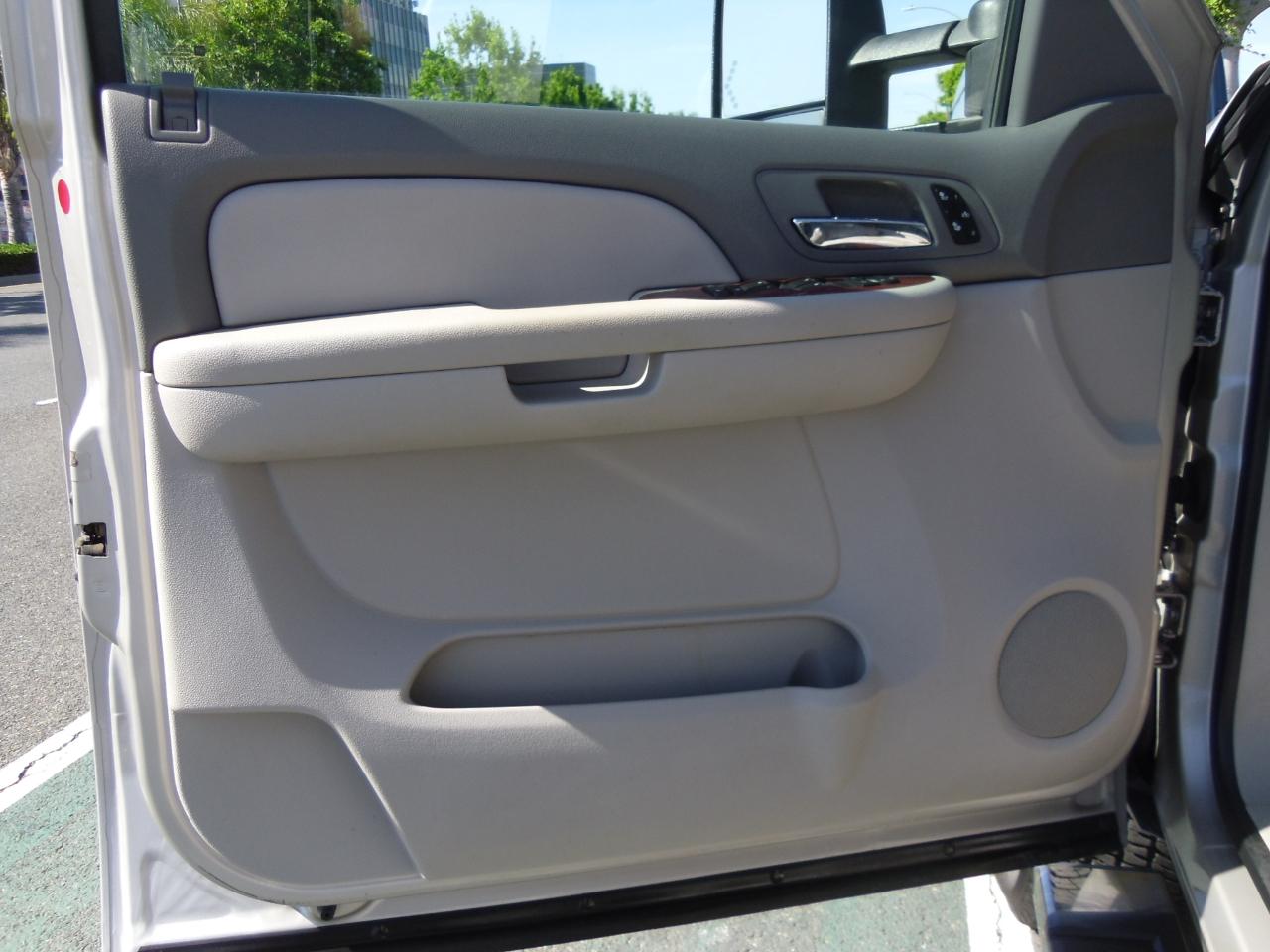 GMC Sierra 2500HD 2WD Ext Cab 143.5" SLT 2008