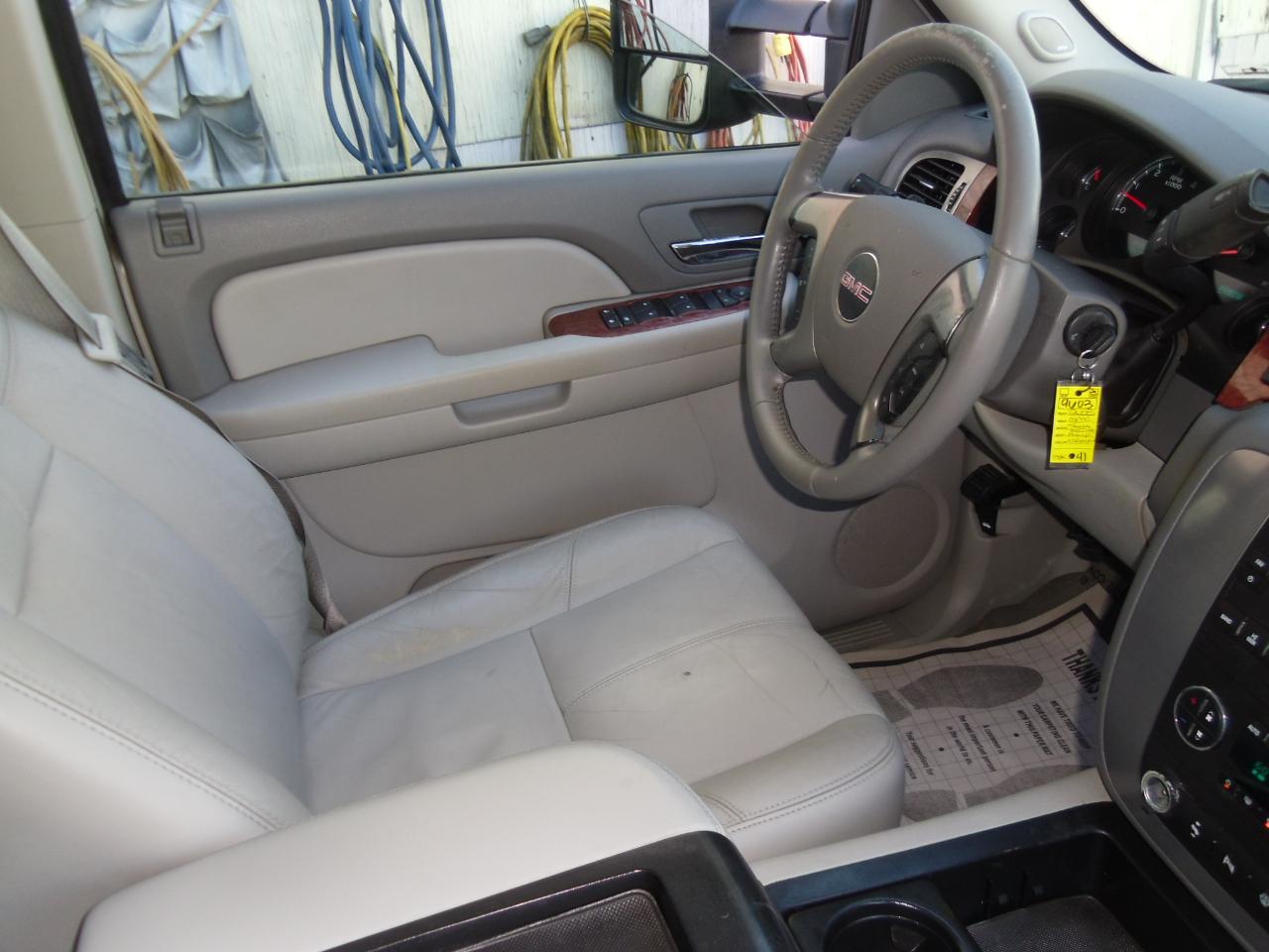 GMC Sierra 2500HD 2WD Ext Cab 143.5" SLT 2008