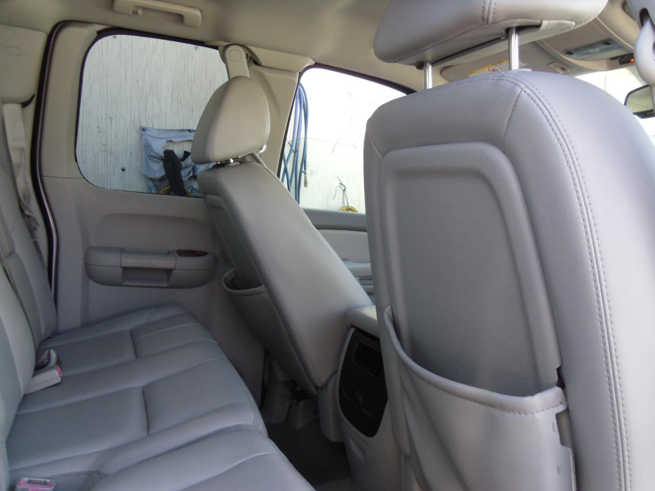 GMC Sierra 2500HD 2WD Ext Cab 143.5" SLT 2008