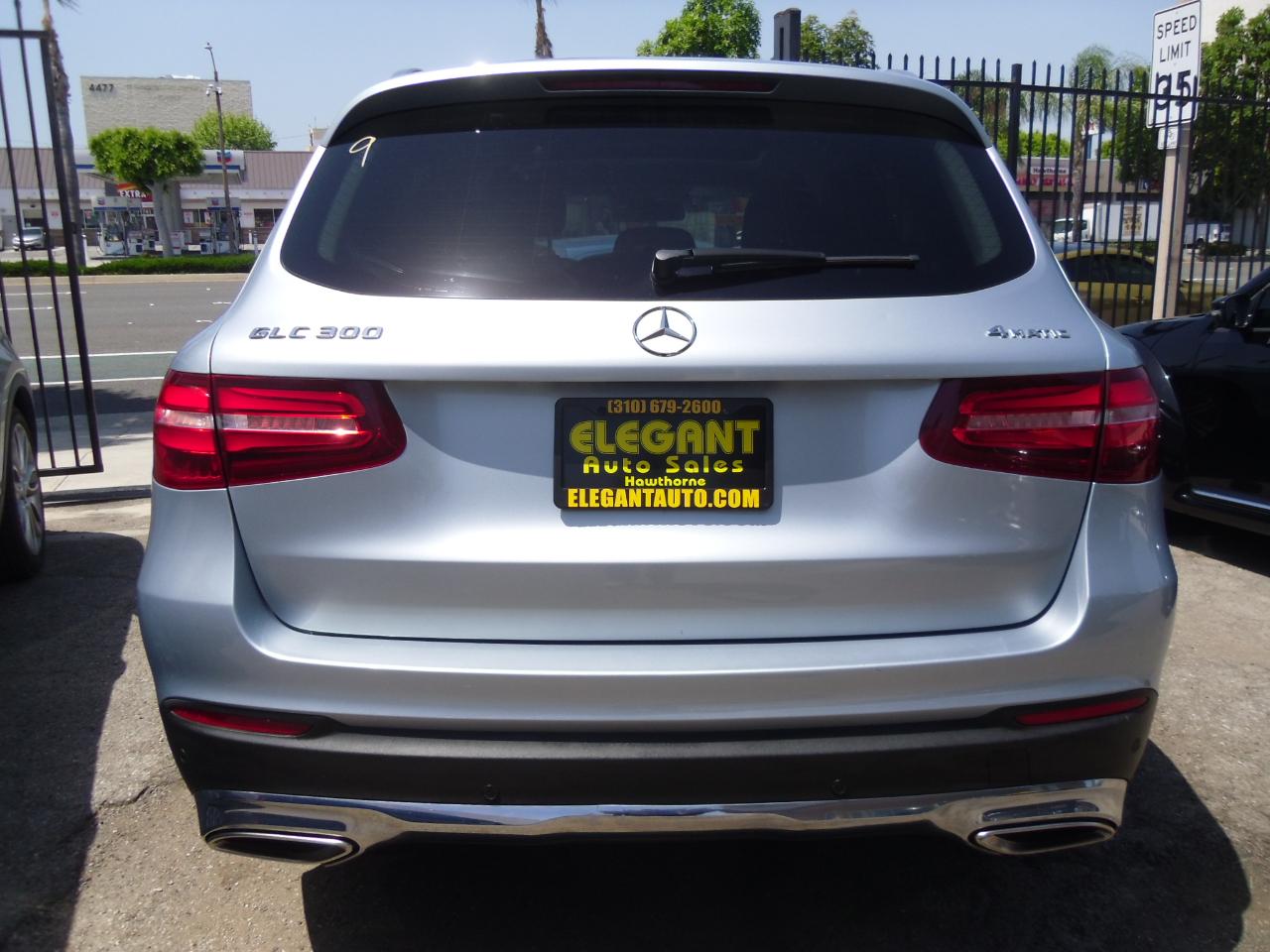 Mercedes-Benz GLC GLC 300 4MATIC SUV 2017