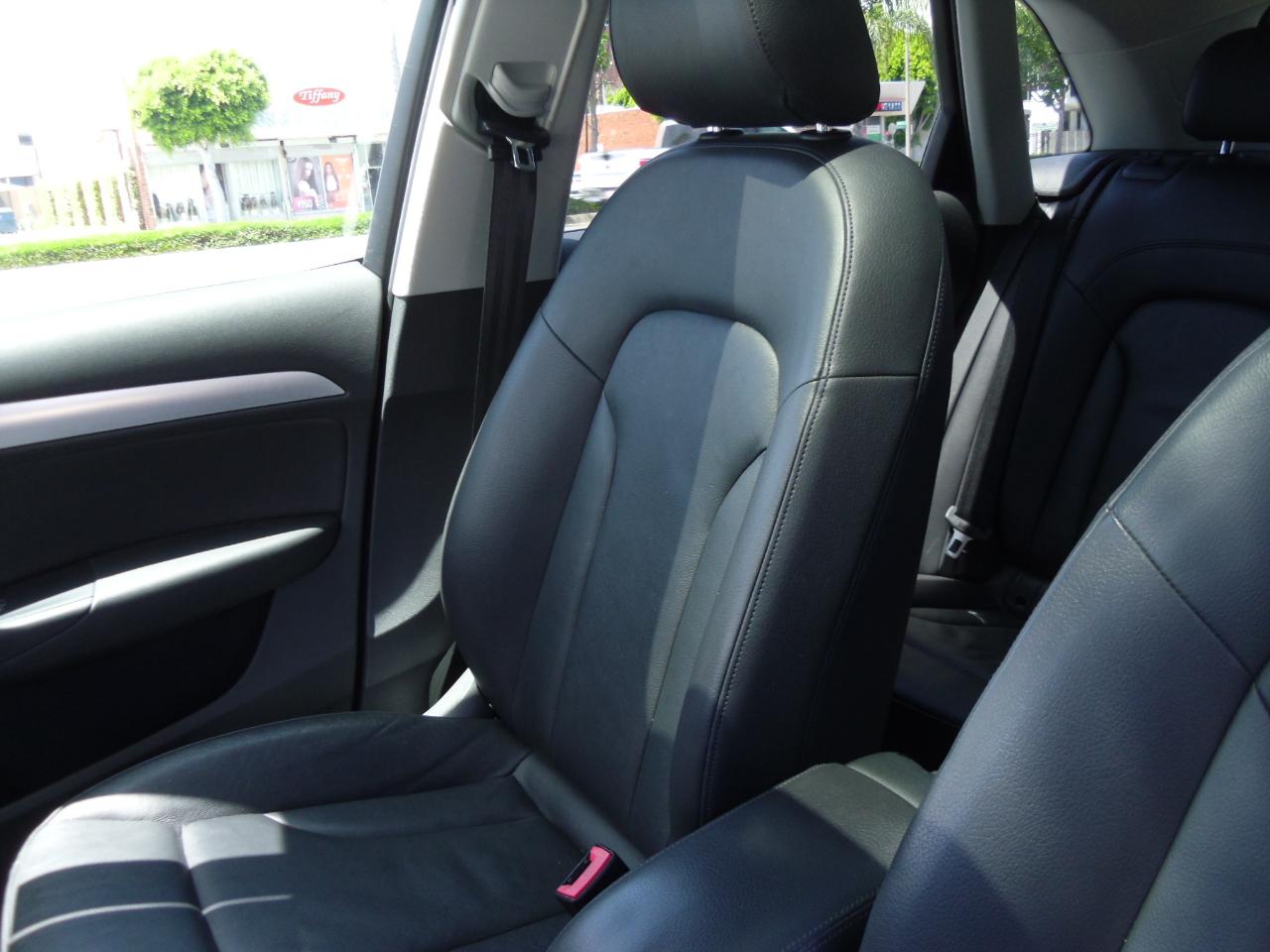 Audi Q3 FrontTrak 4dr 2.0T Premium Plus 2015