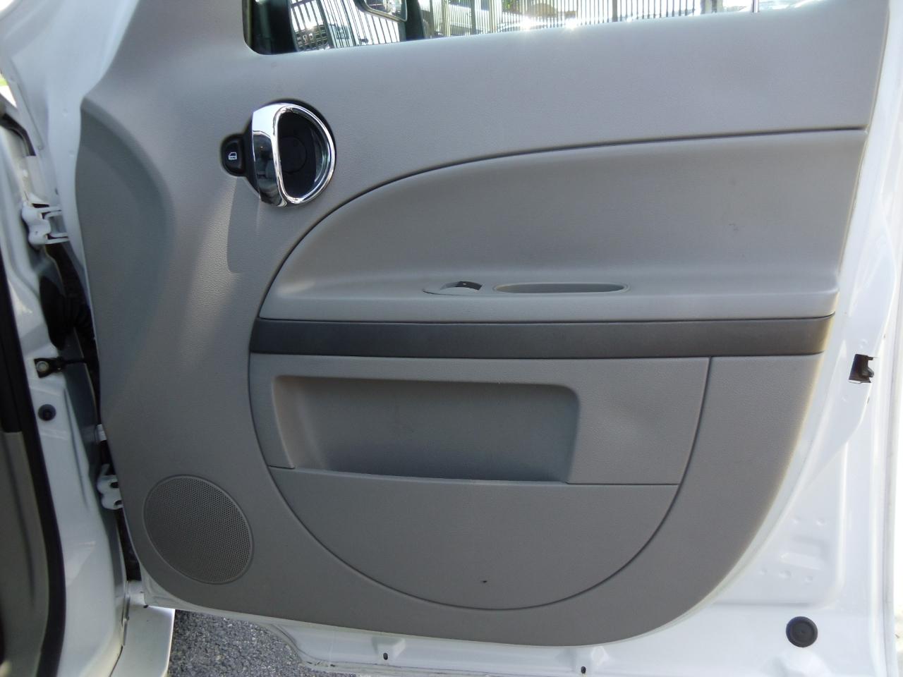 Chevrolet HHR FWD 4dr Panel LS 2010