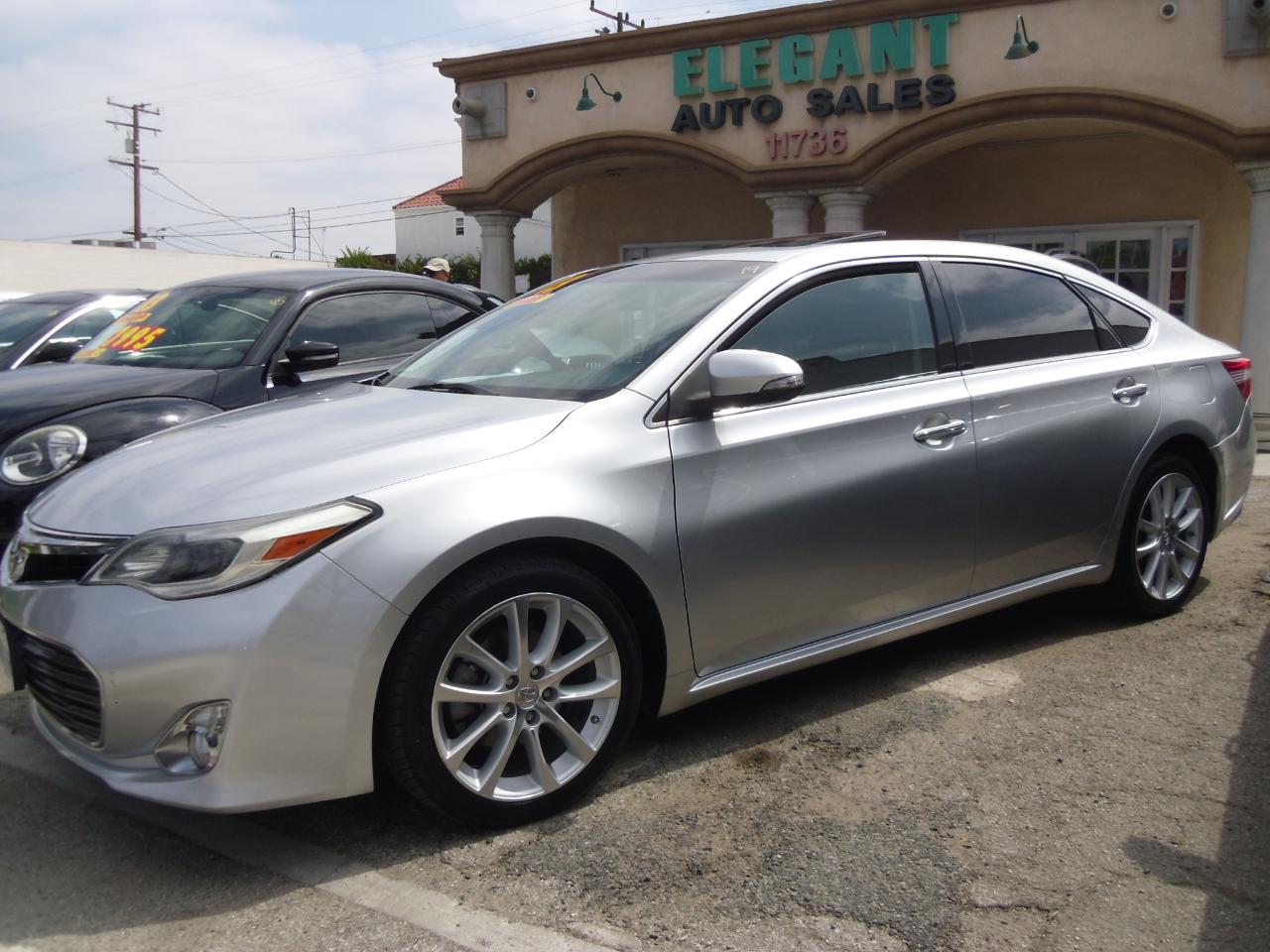 Toyota Avalon 4dr Sdn XLE Touring (Natl) 2013