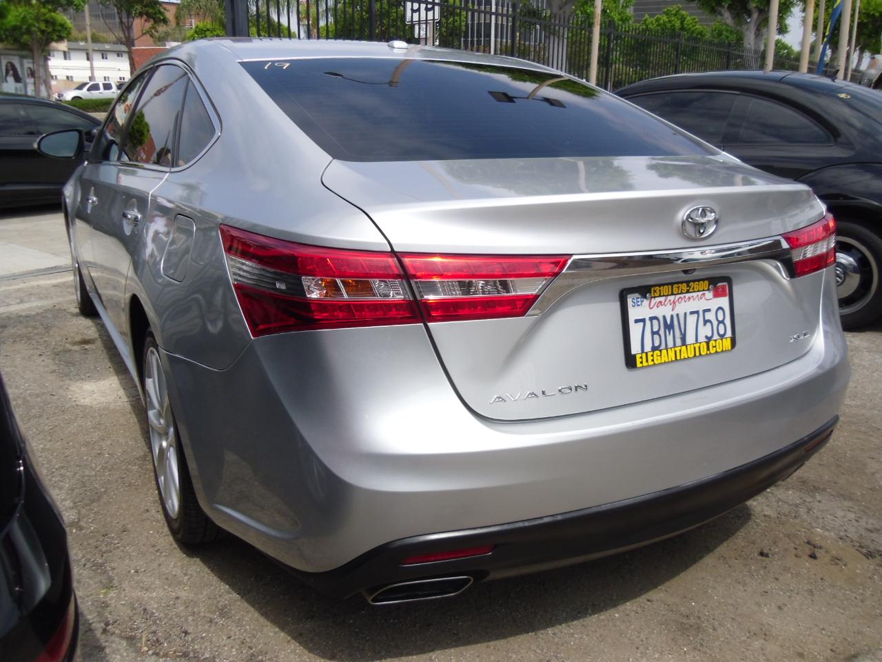 Toyota Avalon 4dr Sdn XLE Touring (Natl) 2013