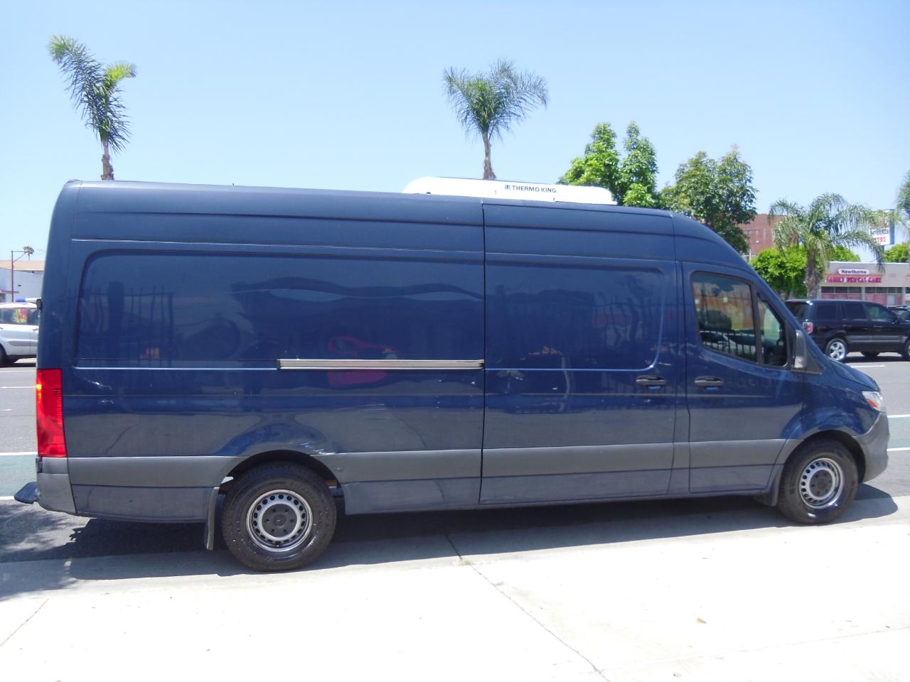 Mercedes-Benz Sprinter Cargo Van 2500 High Roof V6 170" RWD 2021